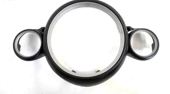 Dashboard trim