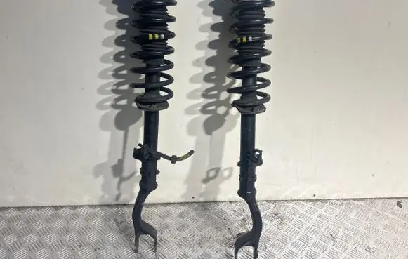 Mercedes-Benz GLC X253 C253 Front shock absorber with coil spring A2533202466 A2533202366