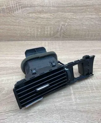 Audi A6 S6 C6 4F Dashboard side air vent grill/cover trim 4F1820901D