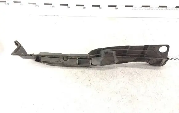 Toyota Avensis T250 Fender end trim 5386605021