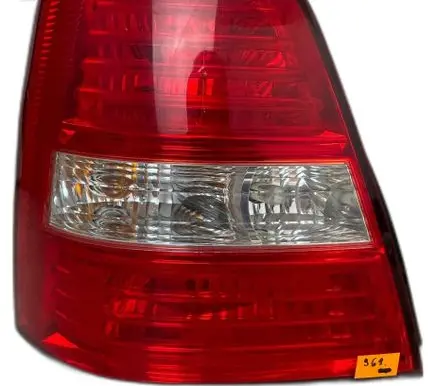 KIA Sorento Rear/tail lights 9243E5