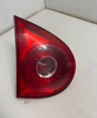 Volkswagen Golf V Tailgate rear/tail lights 285001