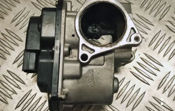 Audi A4 S4 B8 8K EGR valve 03L131501K