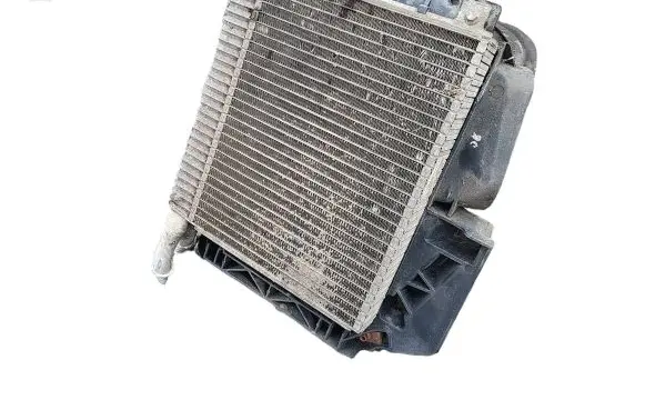 Jaguar XF X250 Coolant radiator 9x238c465c0 9x238a107a