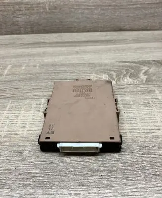 Toyota Prius (XW20) Gateway control module 8911147050 2324005290