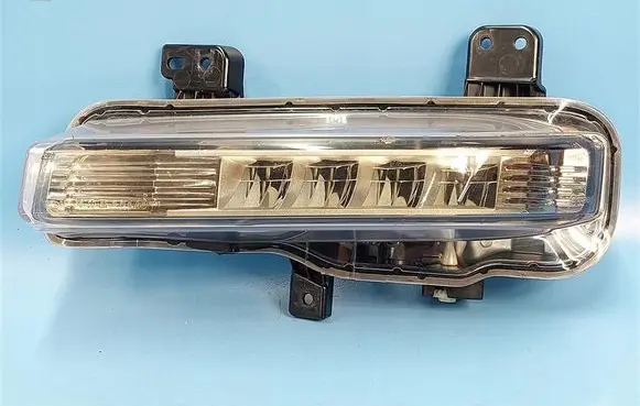 Ford Explorer Front fog light LB5B-15A255-A