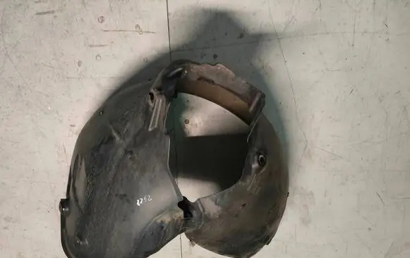 Audi A4 S4 B9 8W Front wheel arch liner splash guards 8W0821171A