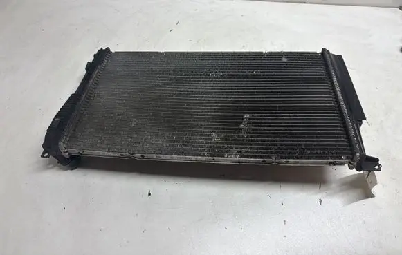 BMW 3 F30 F35 F31 Coolant radiator 7600511
