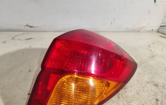 Subaru Legacy Rear/tail lights