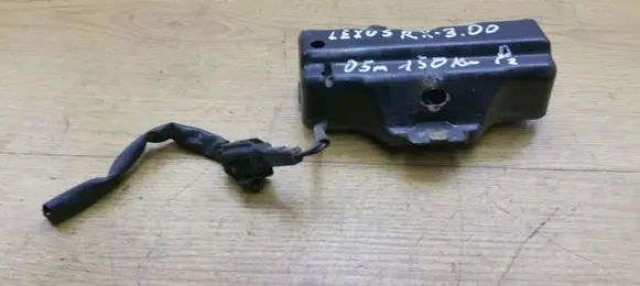 Lexus RX 300 Engine bonnet/hood lock/catch 