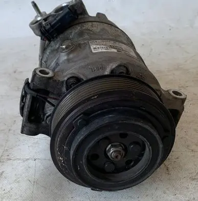 Jaguar XE Air conditioning (A/C) compressor (pump) CPLA19D629BE