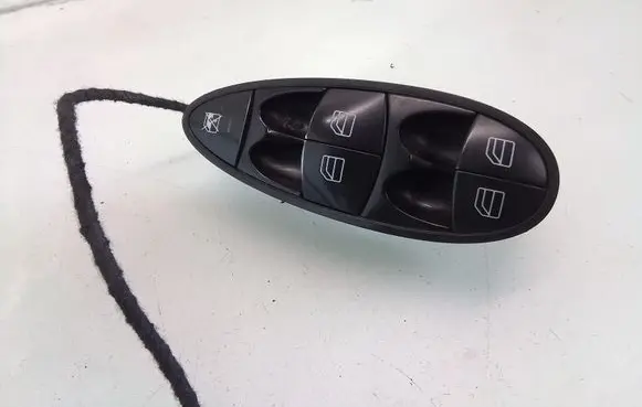 Mercedes-Benz E W211 Electric window control switch A2118213579