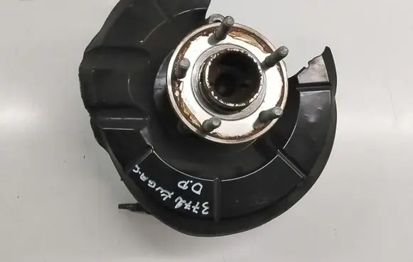 Ford Kuga II Rear wheel hub 678221AC