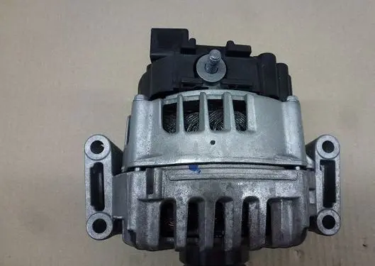 Mercedes-Benz GLC C253 Generator/alternator CG25S054