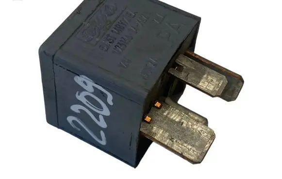 Land Rover Range Rover Sport L320 Other relay 5M5T14B192EA