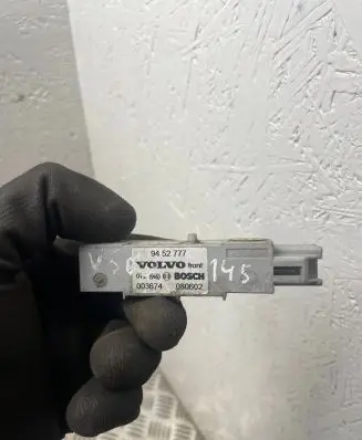Volvo S60 Airbag deployment crash/impact sensor 9452777