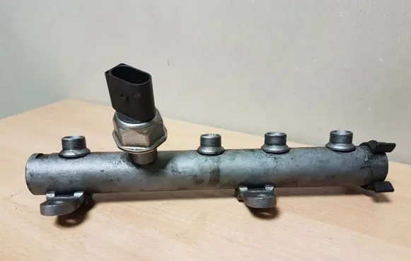 Audi A6 S6 C6 4F Fuel main line pipe 059130089P 059130758E