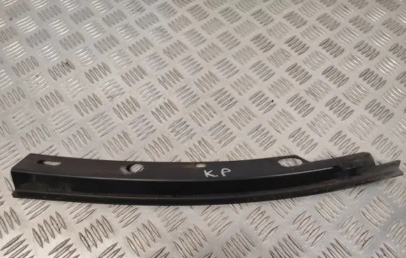 BMW 6 E63 E64 Fender mounting bracket 7070467