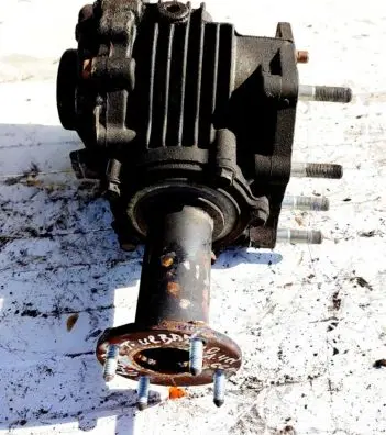 Toyota Urban Cruiser (XP110) Front differential 