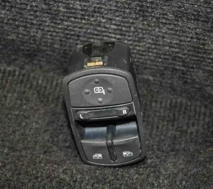 Opel Corsa D Electric window control switch