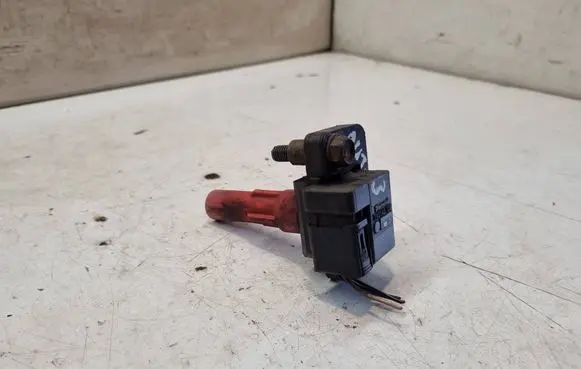 Subaru Outback High voltage ignition coil FK0140 16901