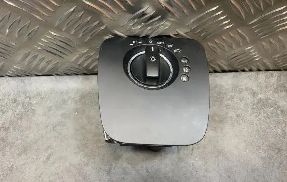 Mercedes-Benz CLS C219 Light switch A2195450904