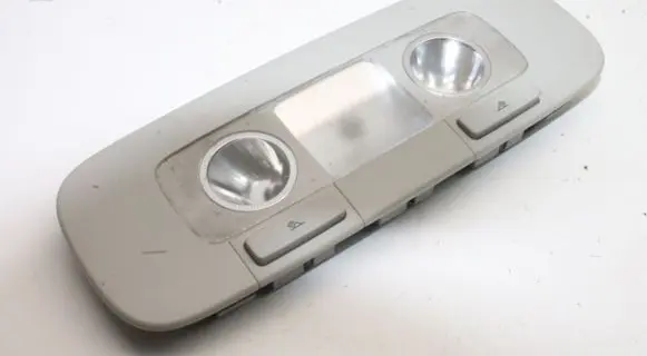 Skoda Octavia Mk3 (5E) Front seat light