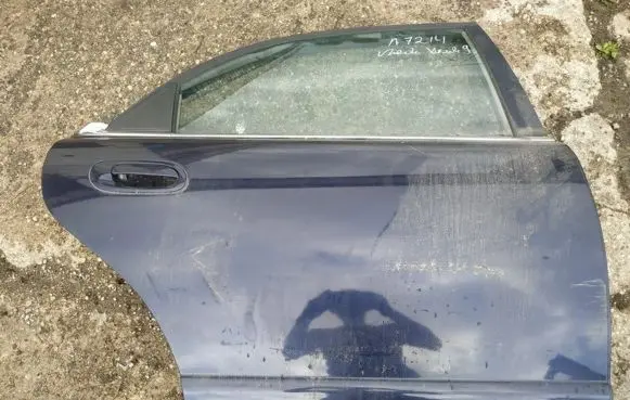 Mazda Xedos 9 Rear door melynos