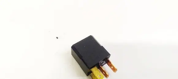 Mazda 2 Other relay ACM33221