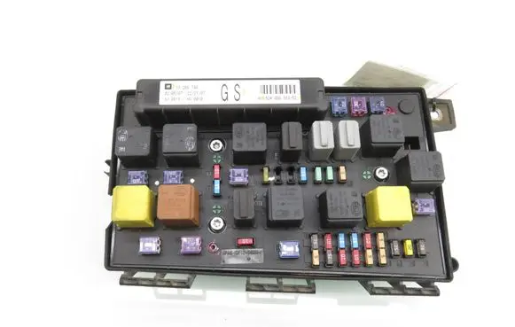 Opel Zafira B Central body control module 5DK00866852 13206746GS
