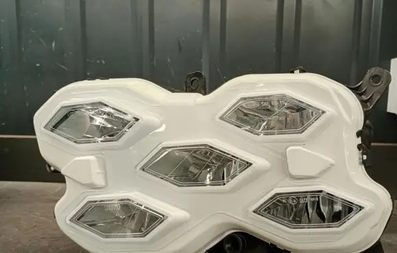 Volkswagen Golf VIII LED Daytime headlight 