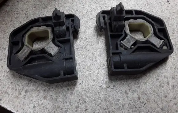 BMW 2 F22 F23 Radiator mount bracket 8620733 8620732