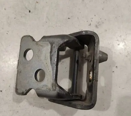 Peugeot 207 Rear door lower hinge