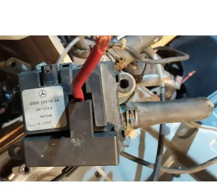 Mercedes-Benz E W210 Electric engine pre-heating system (optional) A0001590504 9674748 99T246