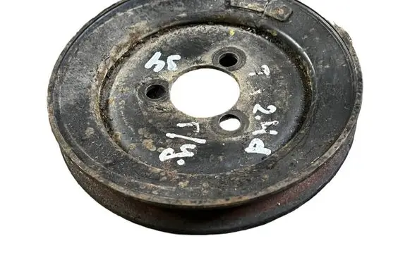 Volkswagen Transporter - Caravelle T4 Power steering pump pulley 074145255A