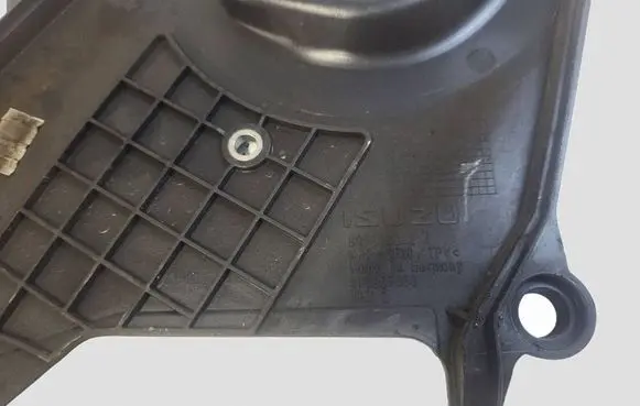 Opel Astra J Timing belt guard (cover) 897376242