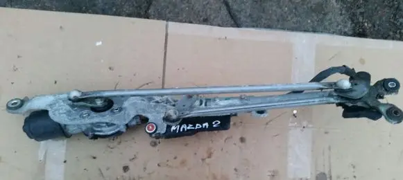 Mazda 2 Front wiper linkage and motor DA6C6737X