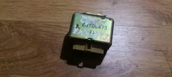 Mitsubishi Carisma Other control units/modules e8t08473 5701