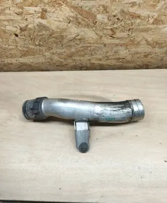 Porsche Cayenne (92A) Intercooler hose/pipe 7L8129654A