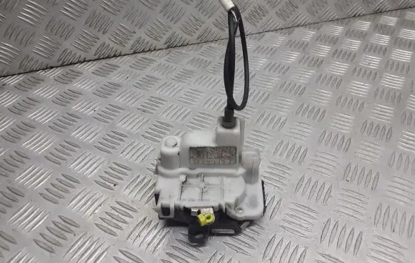 Fiat Panda II Rear door lock