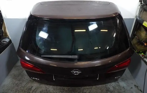 Bedford Astra Tailgate/trunk/boot lid 