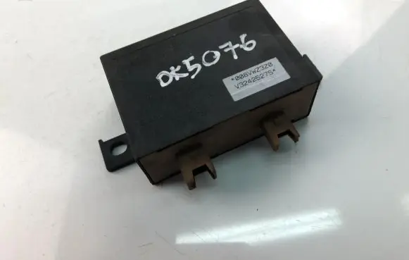 Volkswagen Golf IV Other control units/modules 1H0953257BB