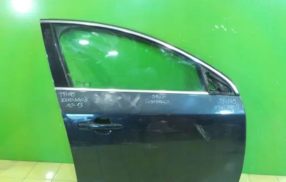 Volvo S60 Front door PRZOD PRAWE