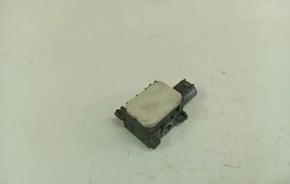 Mercedes-Benz R W251 Airbag deployment crash/impact sensor 0038202926