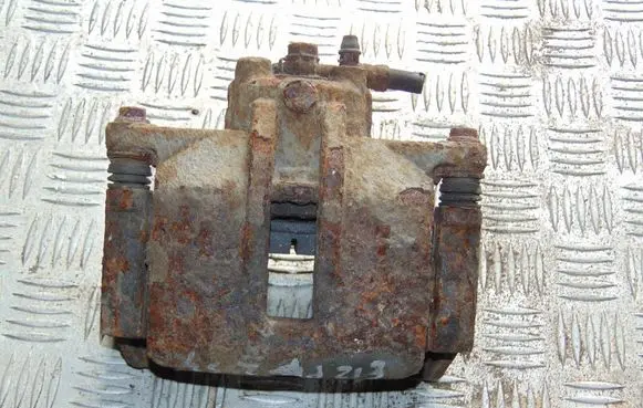 Toyota Corolla E120 E130 Front brake caliper 4775002100