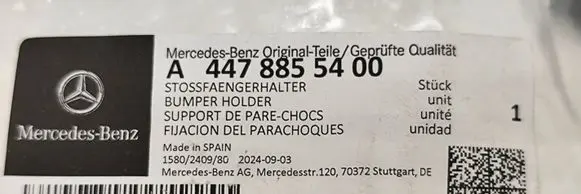 Mercedes-Benz Vito Viano W447 Front bumper mounting bracket A4478855400