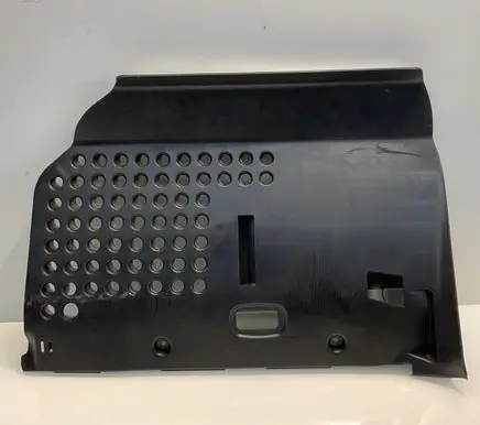 Mercedes-Benz CLS C219 Dashboard lower bottom trim panel 