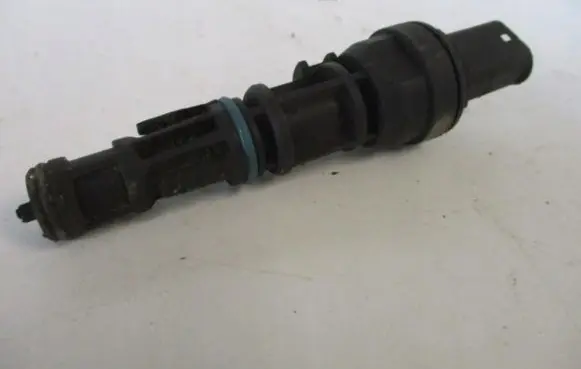Renault Clio III ABS wheel speed sensor 7700414694