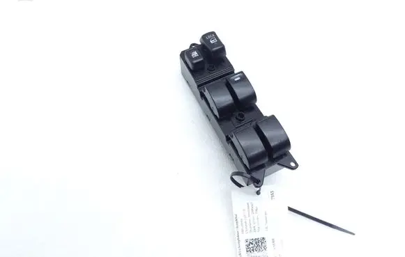 Mitsubishi Outlander Electric window control switch 8608A147