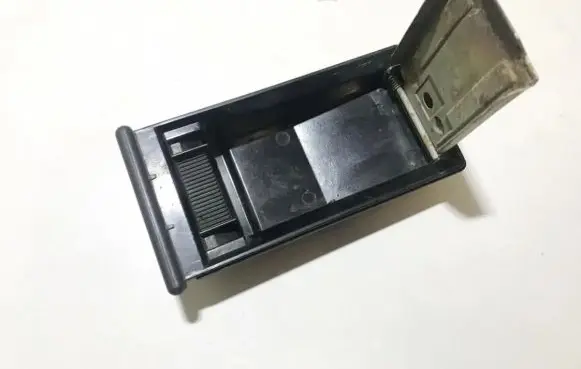 Nissan Almera N16 Car ashtray 68810bm400 68810-bm400